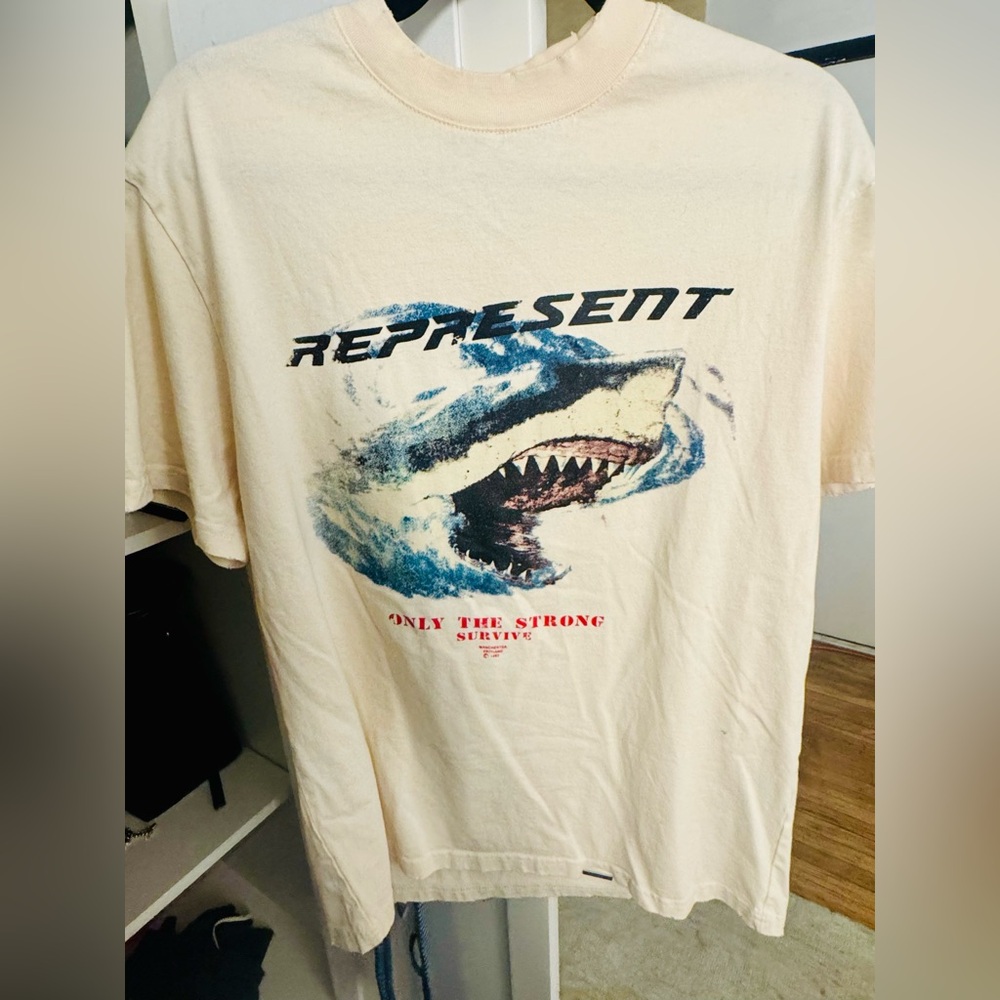 REPRESENT T-shirt